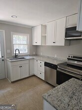 4201 Lindsey Dr in Decatur, GA - Building Photo - Building Photo