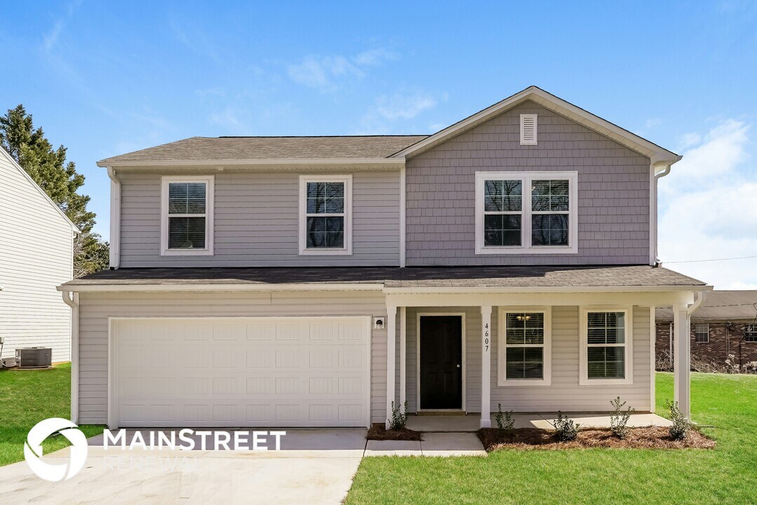 4607 Sweet Bulb Ln in Winston-Salem, NC - Foto de edificio