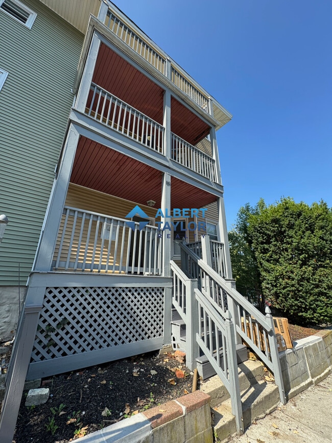 89 Intervale St, Unit 3