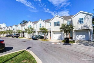 226 Junction Ave in Pensacola, FL - Building Photo