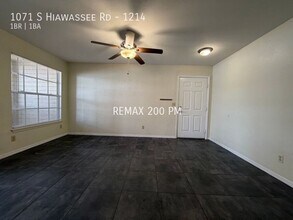 1071 S Hiawassee Rd in Orlando, FL - Building Photo - Building Photo