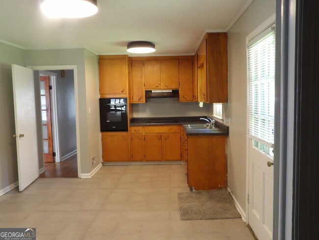 1269 James St in Macon, GA - Building Photo - Building Photo