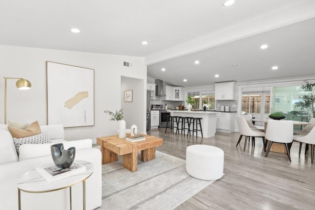 786 Lakewood Dr in Sunnyvale, CA - Building Photo - Building Photo