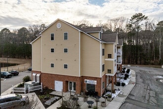 The Fountains at Poquoson in Poquoson, VA - Building Photo - Building Photo