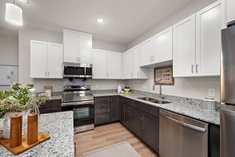 The Landing at Amber Fields in Rosemount, MN - Building Photo - Building Photo