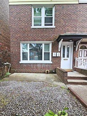 32-63-63 45th St in Queens, NY - Building Photo - Building Photo