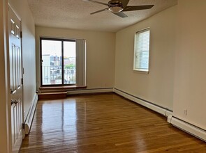 524 E Broadway, Unit 2 in Boston, MA - Building Photo - Building Photo