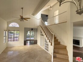 4136 Arroyo Willow Ln in Agoura Hills, CA - Building Photo