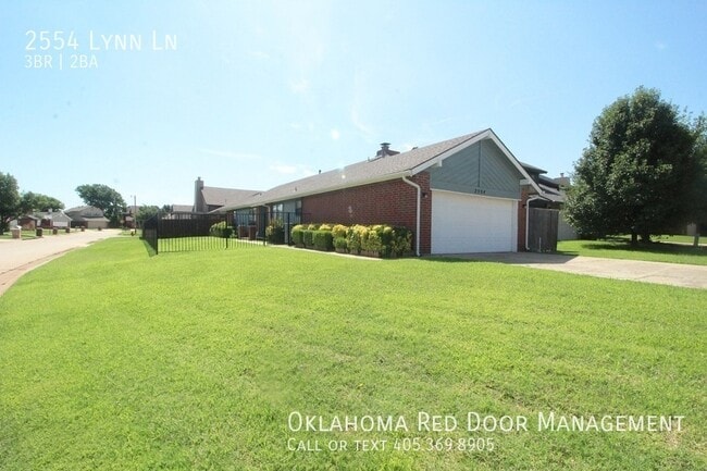 property at 2554 Lynn Ln
