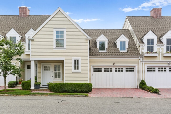 77 Havemeyer Ln in Stamford, CT - Building Photo - Building Photo