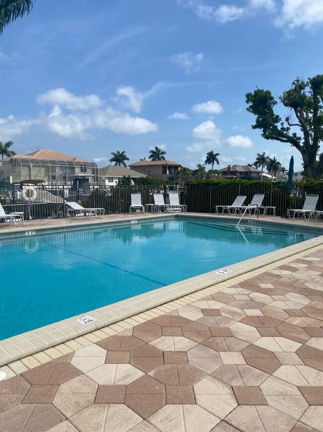 property at 860 Panama Ct