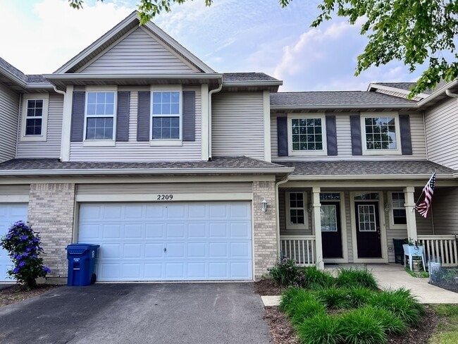 2209 Sunrise Cir