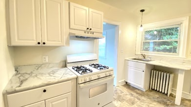 300 W 31st St in Wilmington, DE - Building Photo - Building Photo