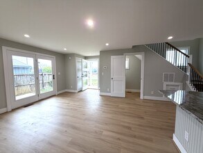 907 Albemarle St in Charlottesville, VA - Building Photo - Building Photo