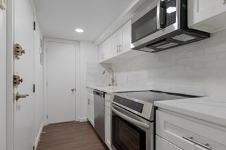 93 Saint Botolph St, Unit 3 in Boston, MA - Building Photo - Building Photo