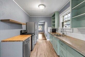 1919 Federal Ave in Kansas City, KS - Building Photo - Building Photo