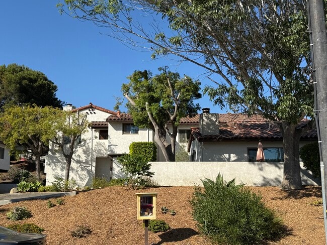 property at 924 Philinda Ave