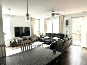 1140 Kiernan Grove Ln in Cary, NC - Building Photo - Building Photo