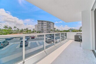 2715 N Ocean Blvd in Fort Lauderdale, FL - Building Photo - Building Photo