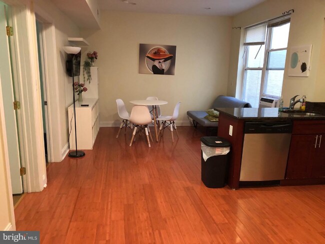 4023 Baring St photo'