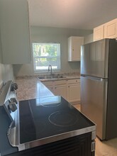 2156 18th St, Unit 2156 in Vero Beach, FL - Building Photo - Building Photo