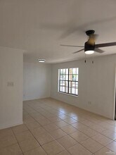 16 N 11th St in McAllen, TX - Building Photo - Building Photo