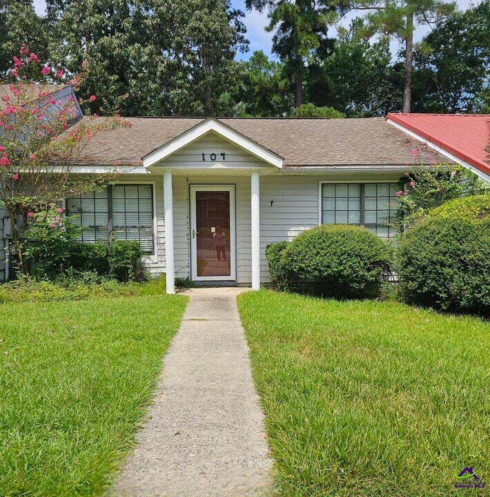 107 Wrights Mill Cir in Warner Robins, GA - Building Photo