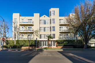 1800 Butler Ave in Los Angeles, CA - Building Photo - Building Photo