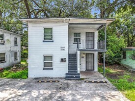 1546 Ella St in Jacksonville, FL - Building Photo