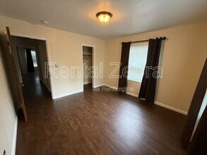 1421 W 21st St in Merced, CA - Building Photo - Building Photo