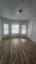 123 Maple Ave, Unit Lower in Dunkirk, NY - Building Photo - Building Photo