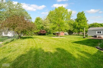 405 N Bridge St in Yorkville, IL - Building Photo - Building Photo