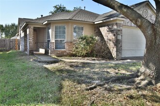 15527 Fir Woods Ln in Cypress, TX - Building Photo - Building Photo