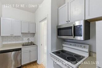 1226 F St NE in Washington, DC - Building Photo - Building Photo