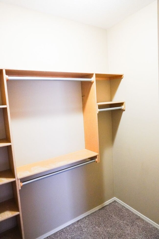 10033 E Boston St in Wichita, KS - Building Photo - Building Photo