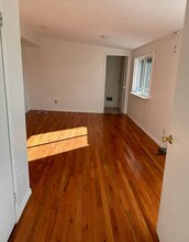 11635 Military Rd S in Seattle, WA - Building Photo - Building Photo