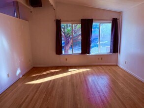 28 Westwood Way in Oroville, CA - Building Photo - Building Photo