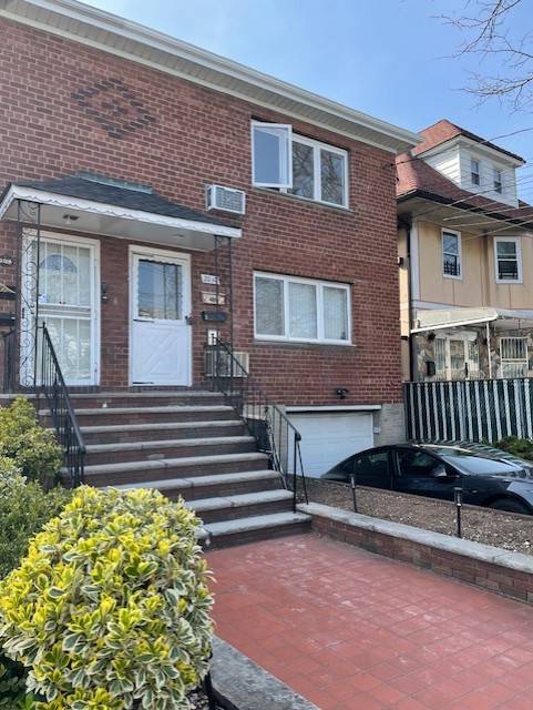20-14 149th St in Queens, NY - Building Photo