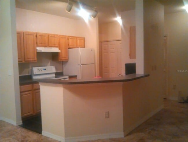 5979 Westgate Dr in Orlando, FL - Building Photo - Building Photo