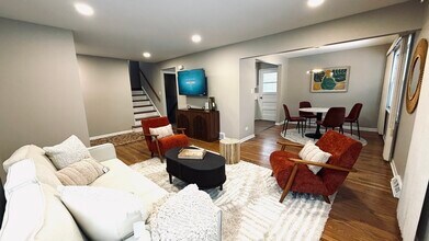 9323 80th Ct in Oak Lawn, IL - Building Photo - Building Photo