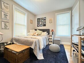 10 Glenmont Rd, Unit 1 in Boston, MA - Building Photo - Building Photo