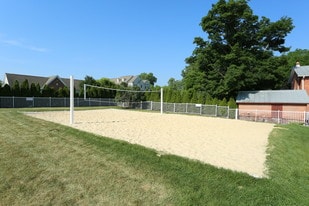 Camden Place in Dublin, OH - Building Photo