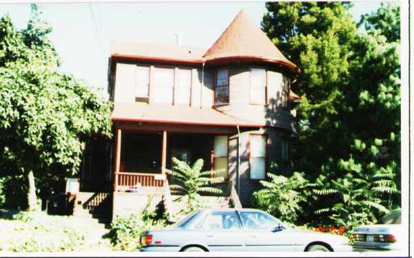 2247 Dwight Way in Berkeley, CA - Building Photo - Building Photo