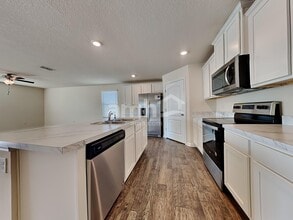 3462 Lynn Ct in Middleburg, FL - Building Photo - Building Photo