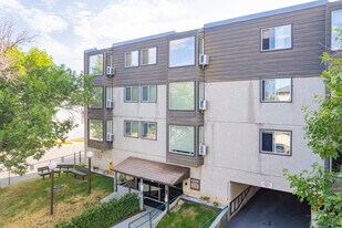 2612 14a St SW in Calgary, AB - Building Photo