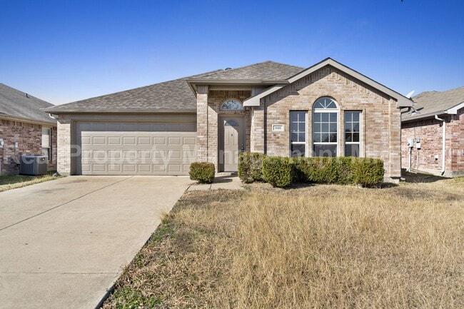 property at 1605 Bob Dr