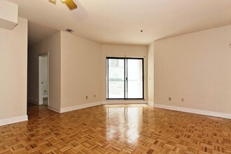 402 Jefferson St, Unit 502 in Hoboken, NJ - Building Photo - Building Photo