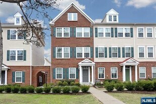 4-12-30 30th St in Fair Lawn, NJ - Building Photo