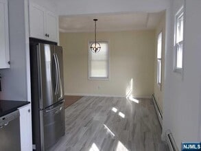 248 2nd St in Palisades Park, NJ - Building Photo - Building Photo