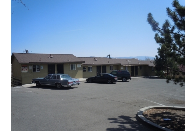 2120 Patton Dr in Reno, NV - Building Photo